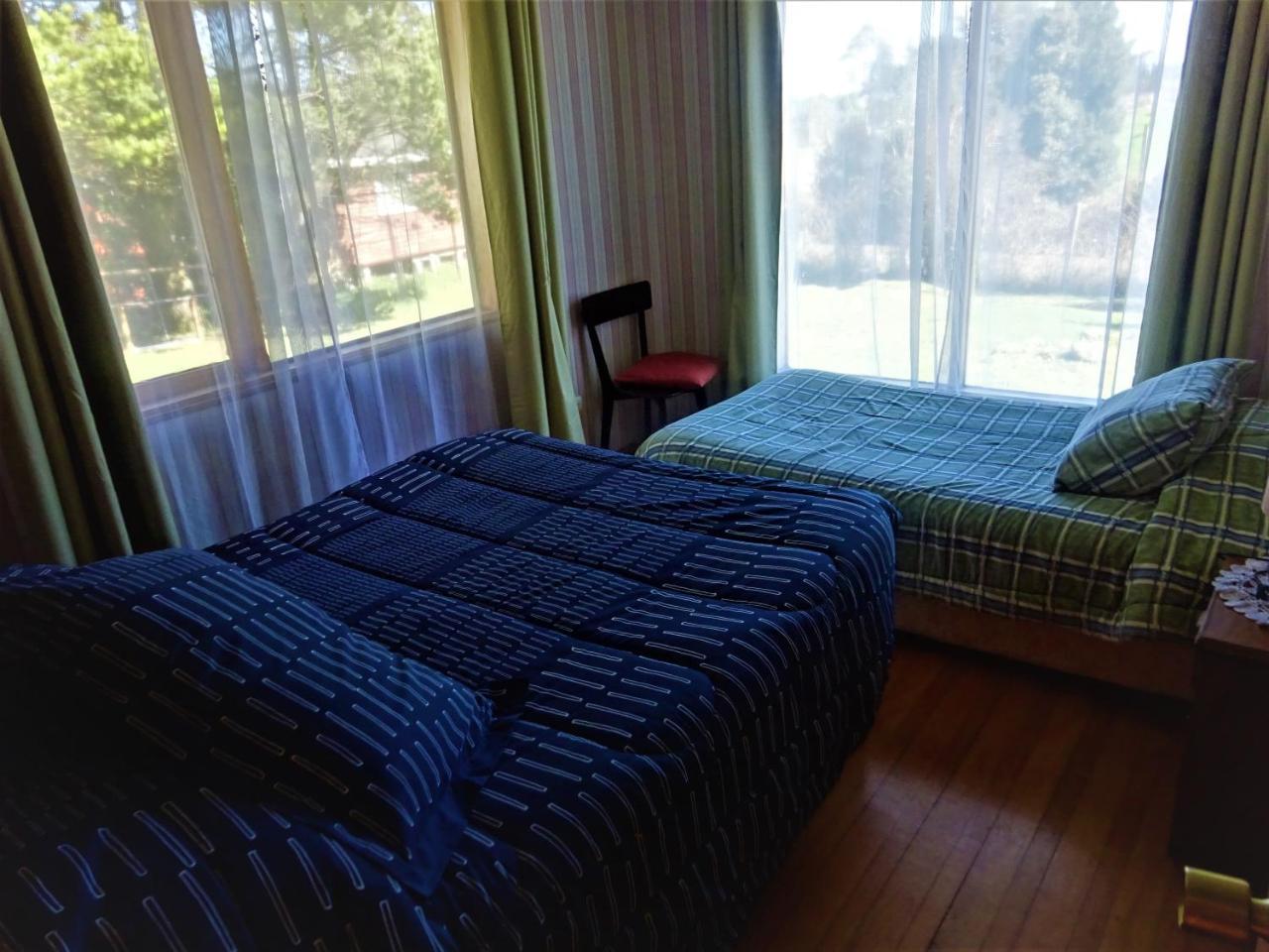 Patagonia Hostal Alojamiento Familiar 巴拉斯港 外观 照片