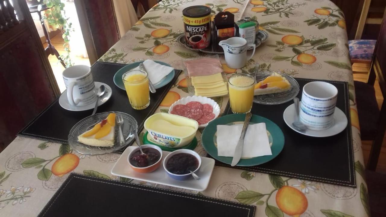 Patagonia Hostal Alojamiento Familiar 巴拉斯港 外观 照片